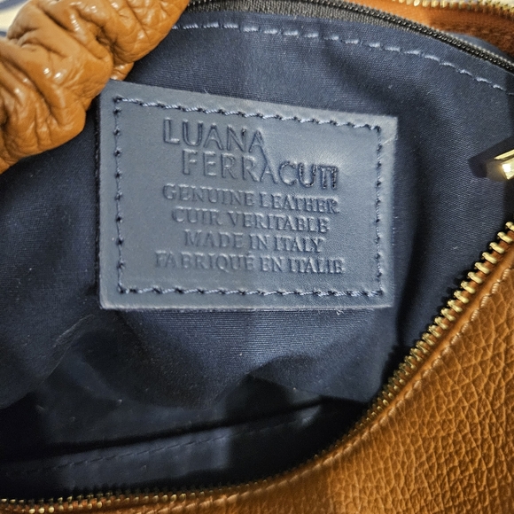 LUANA FERRACUTI Leather ShoulderBag With Ruched Handie Made In Italy Cognac EUC - Picture 11 of 16